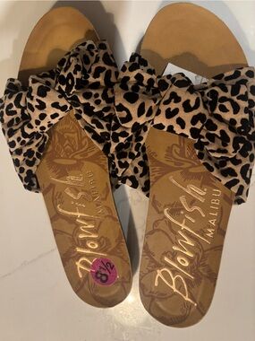 Blowfish Leopard Bow Slide Sandals - Beige & Black